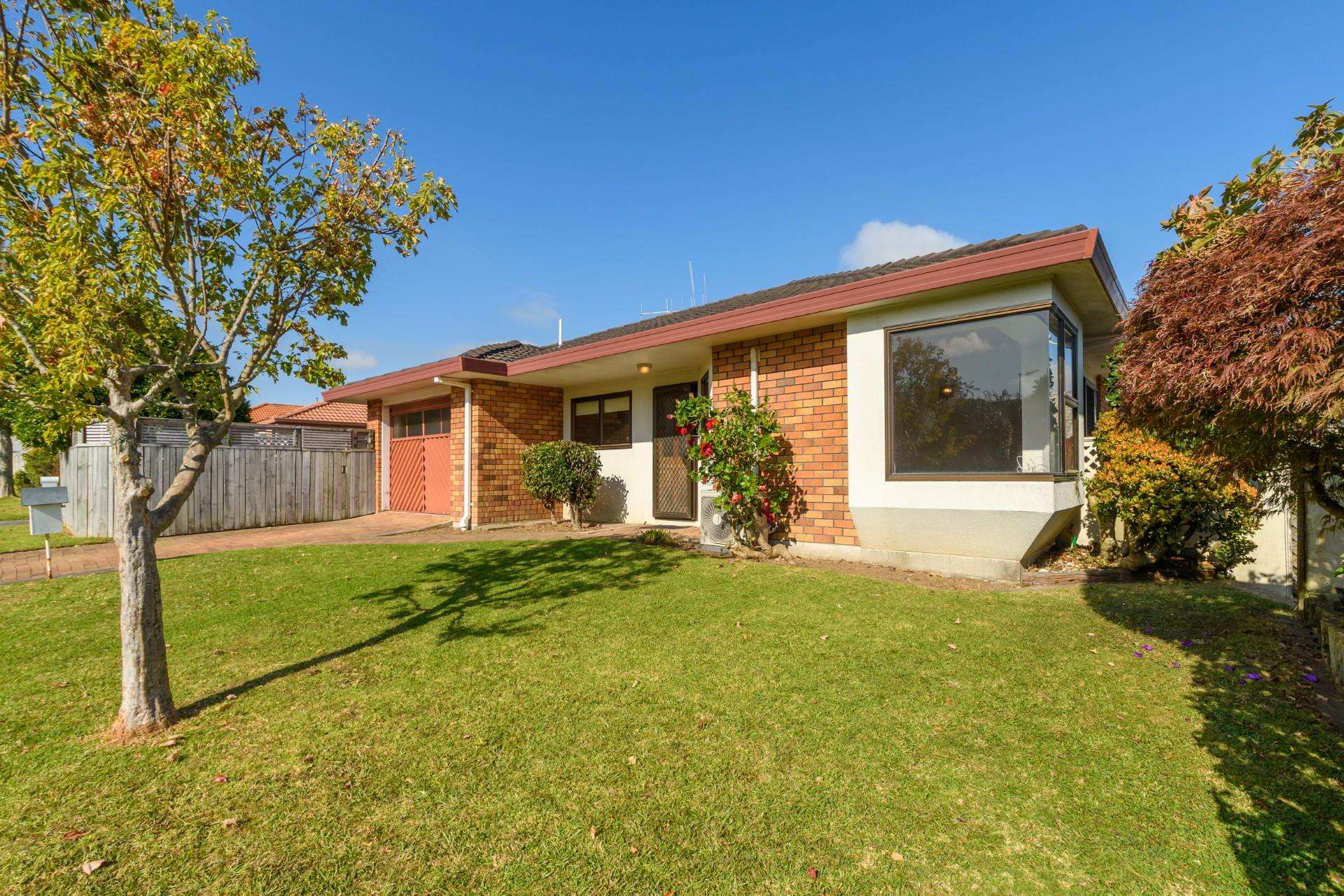 2/2 Heron Avenue Matua_0