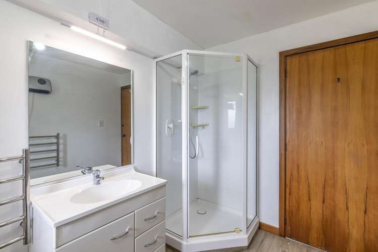 1/851a Governors Bay Governors Bay_15