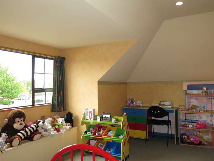 188 Church Street West End_15