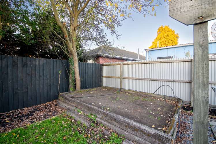 24 Appleby Crescent Burnside_13