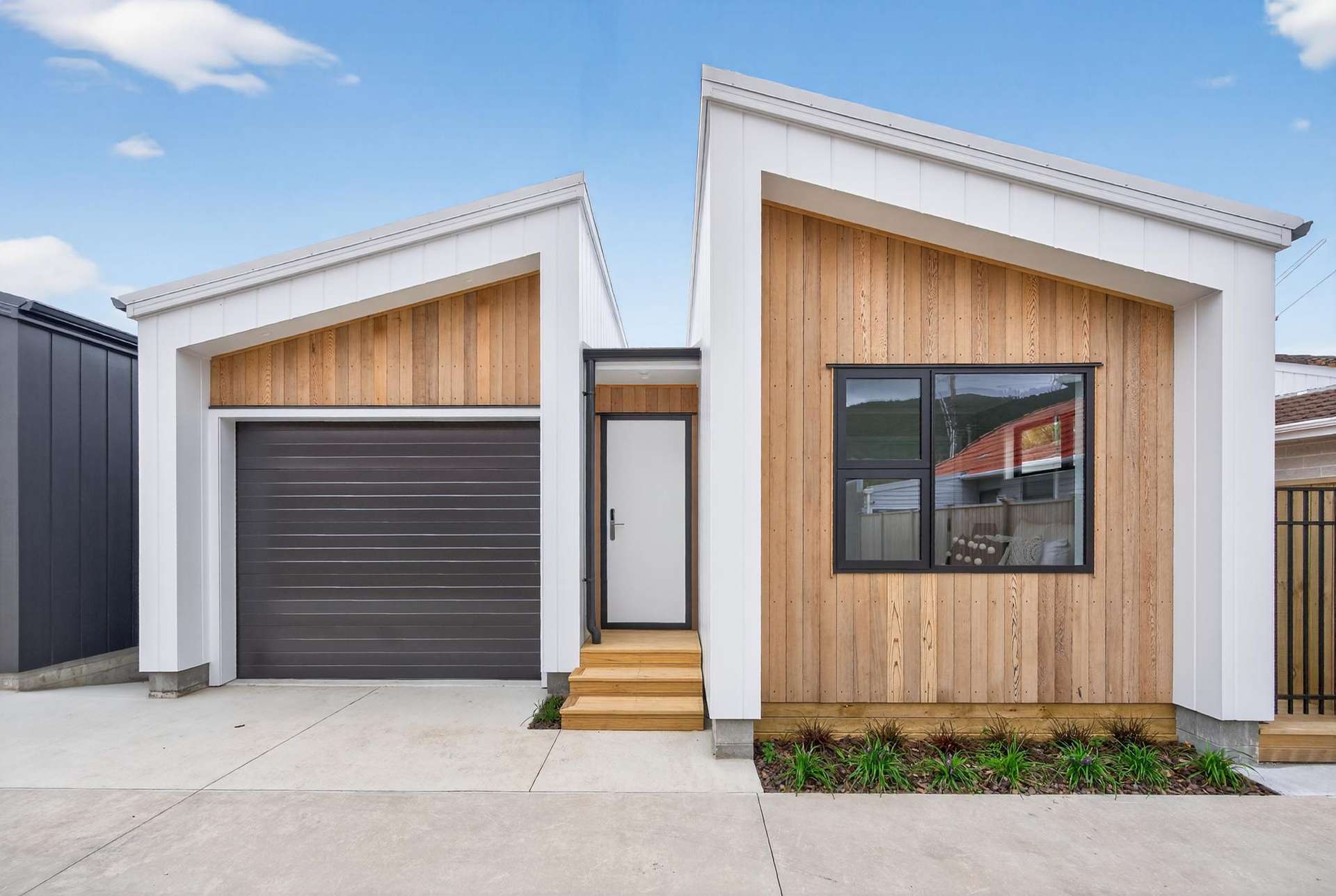 1105 High Street Taita_0