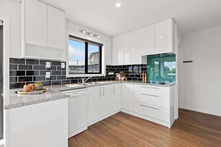 2 Brockham Street Casebrook_13