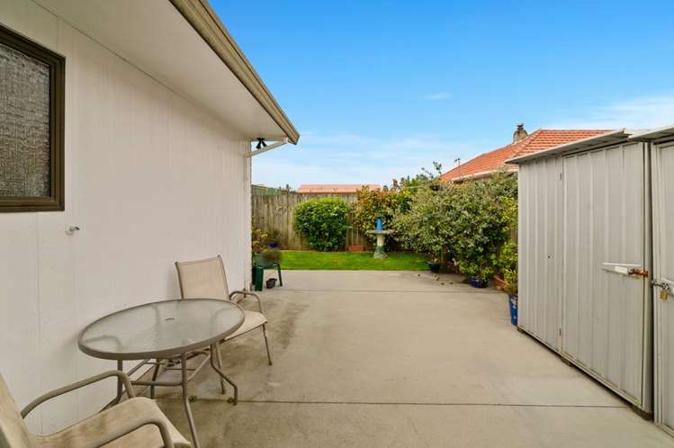 2/50 James Street Glenholme_14