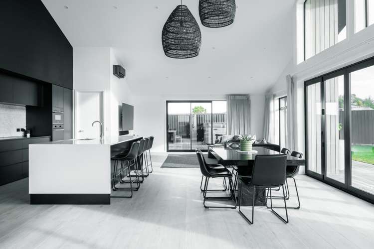 58 Meadowstone Street Gleniti_9