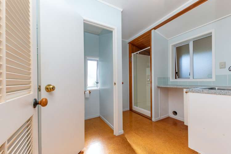 119 Seaview Road Piha_17