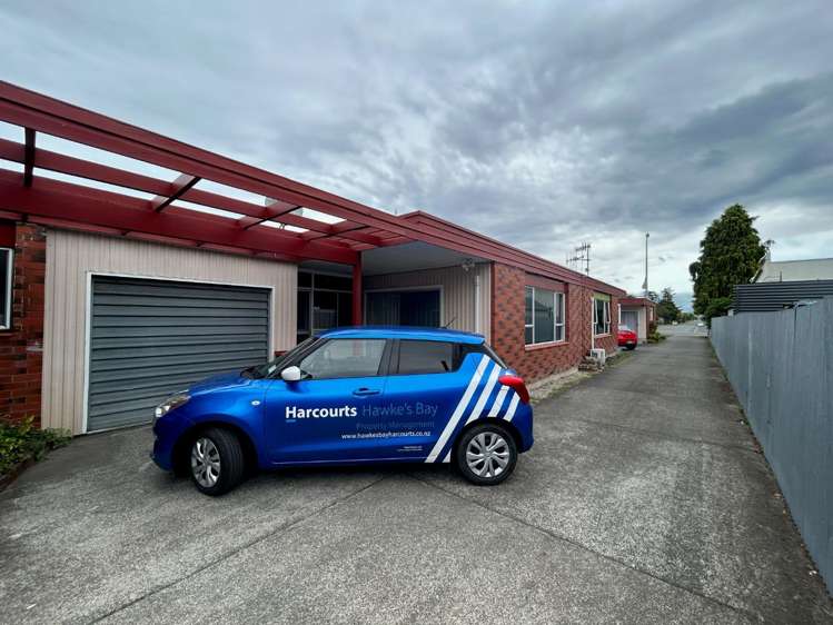 3/1204 Heretaunga Street East_0