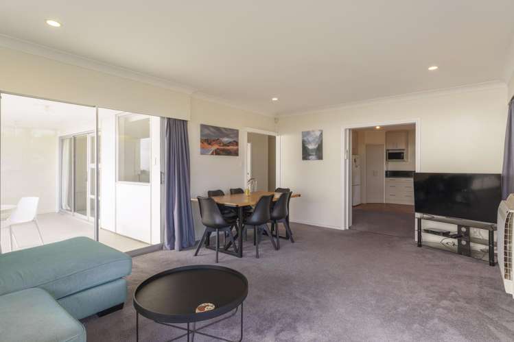 1/173 Soleares Avenue Mount Pleasant_8