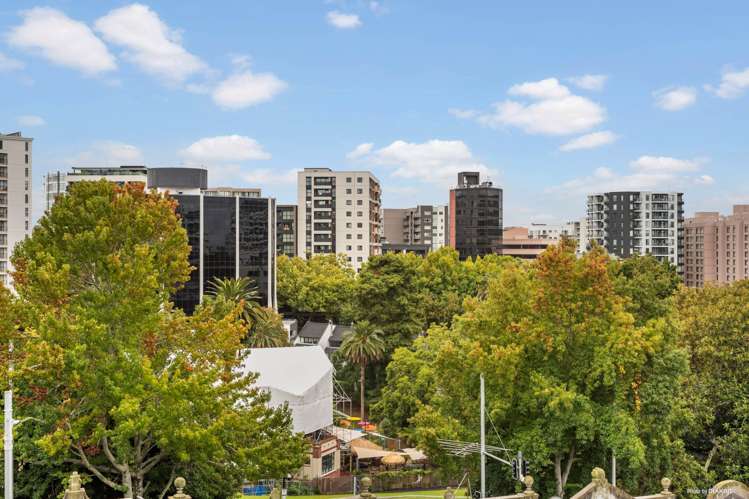 4B/34 Liverpool Street City Centre_1