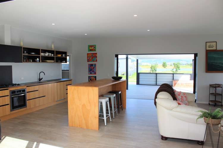 101 Rangiora Crescent Matarangi_1