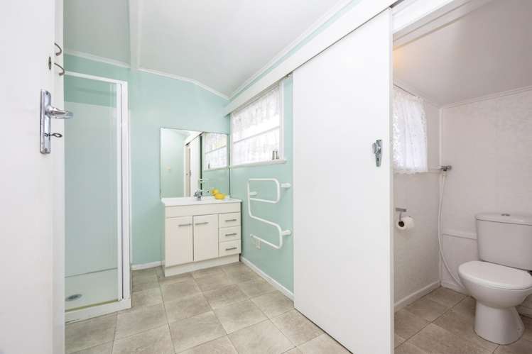 25 Margan Avenue New Lynn_18