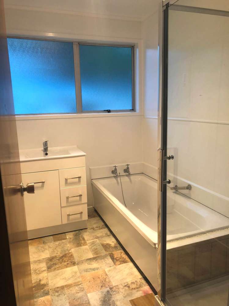 36 Brandon Road Glen Eden_12