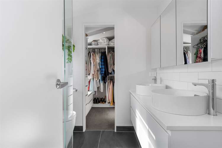 2/563 Maunganui Road Mount Maunganui_8