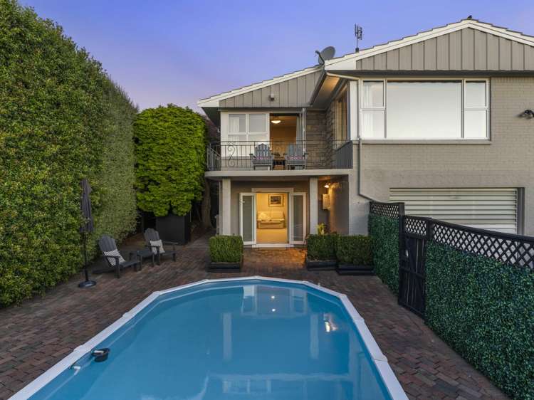 1 Coates Road_0