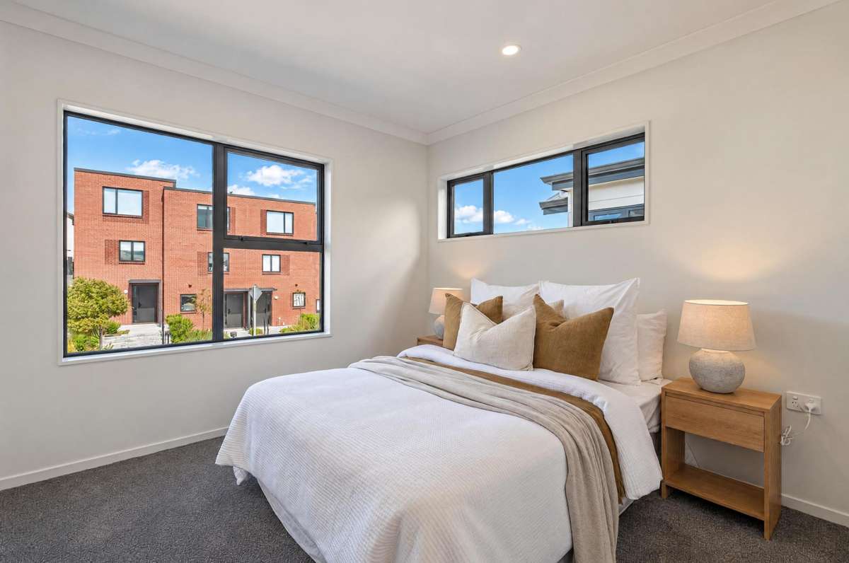 2/92 Freeland Avenue_4