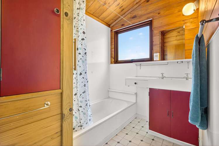 14 Sunset Street Hilltop_12