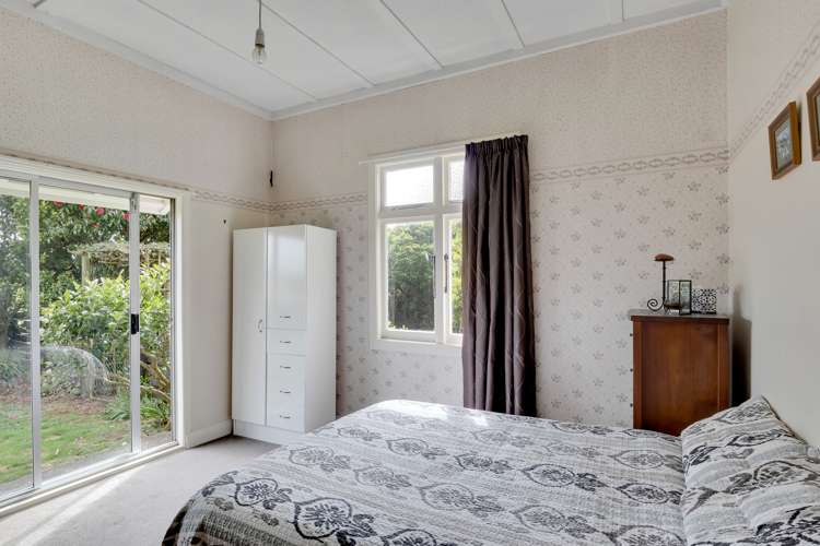 47 Monmouth Road Pembroke_11