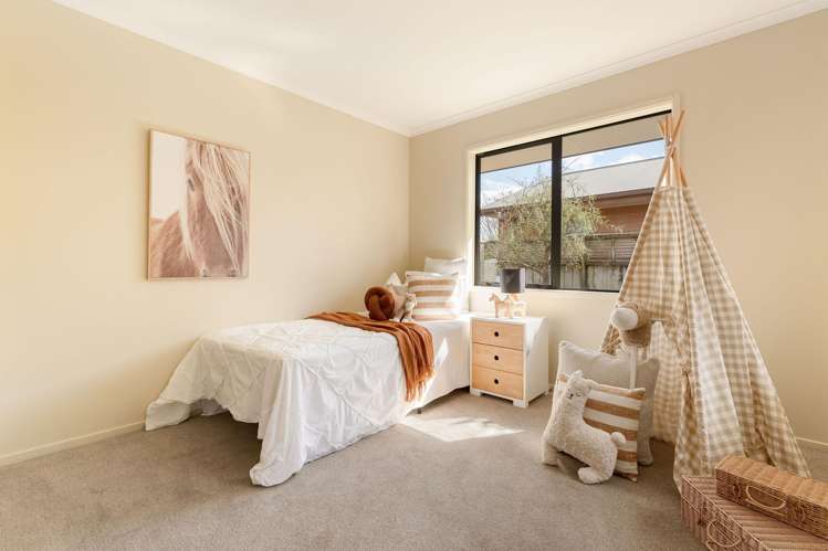 79 Solomon Street Brookfield_11