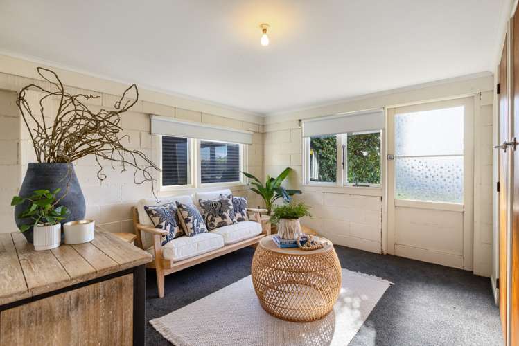 58 Western Road Bellevue_13