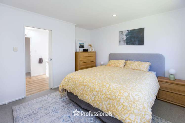 2 Bathurst Street Heretaunga_10