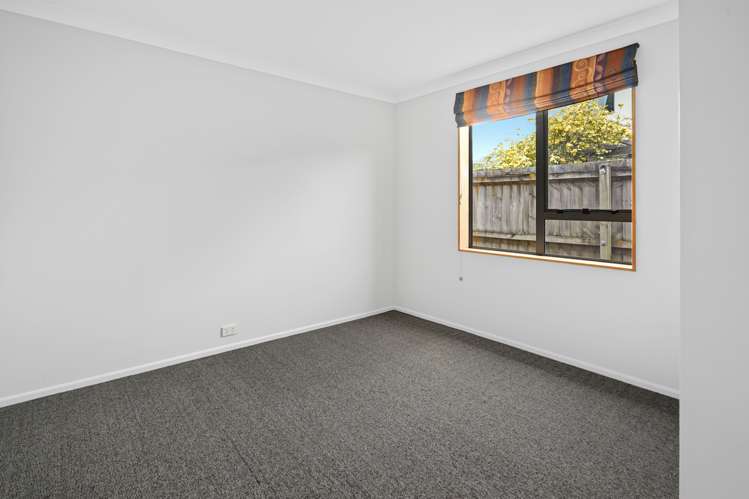 18a Kingsford Drive Stoke_19