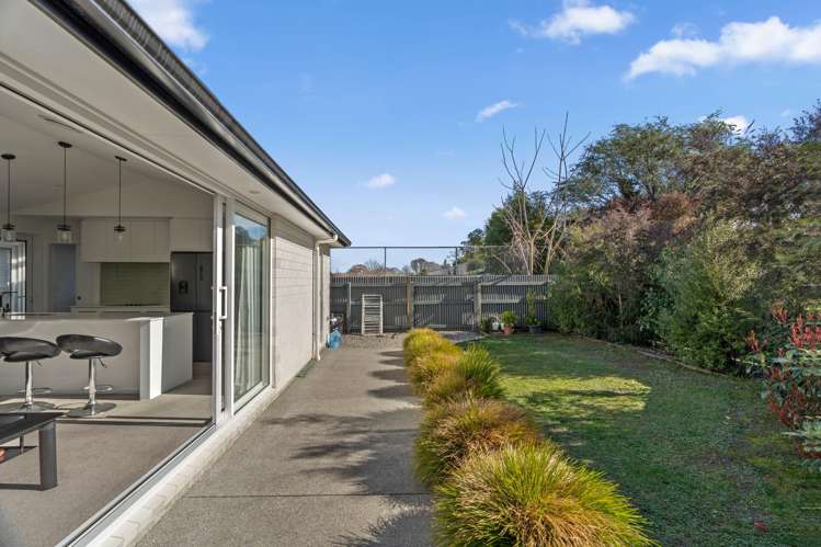 3/27 Renall Street Masterton_15