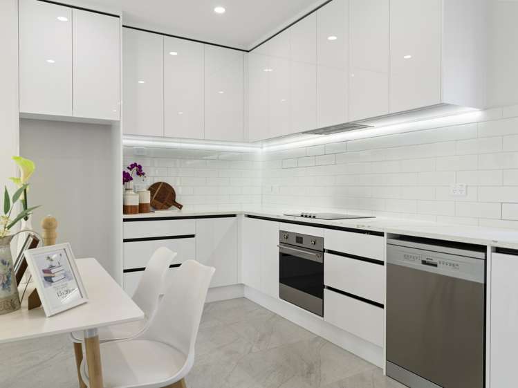 8 Munro Oak Lane Clevedon_35