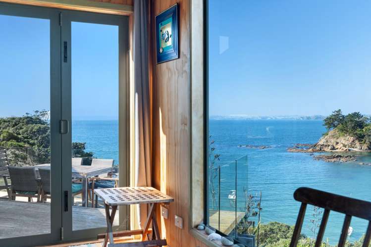 16 South Pacific Road Rakino Island_13