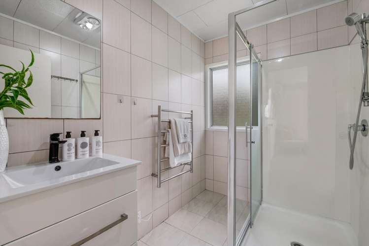 10 Santiago Crescent Unsworth Heights_10