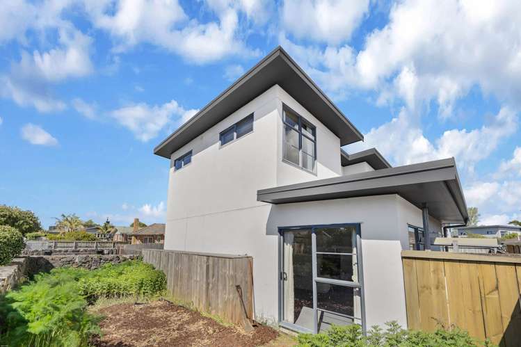 1/42 Holly Street Avondale_23