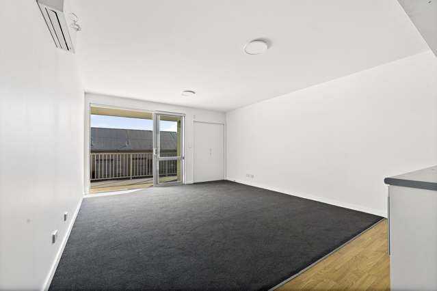 8/20 Stanmore Road Phillipstown_3