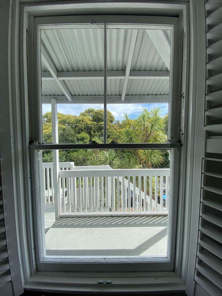 6 Takau Street Eden Terrace_3