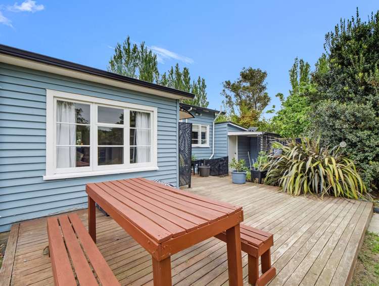 28 Ashworths Road . Amberley_5