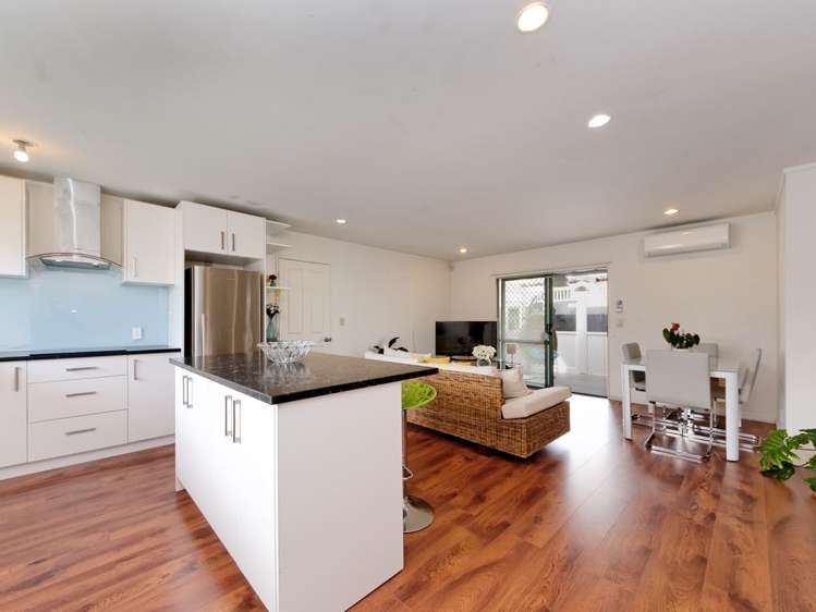 20 Albizia Avenue Henderson_7