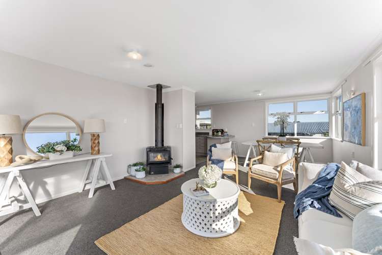 1/5 Hinemoa Avenue Taupo_6