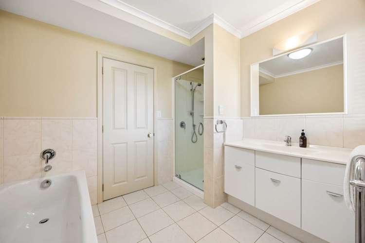 18A Rewi Road Royal Oak_20