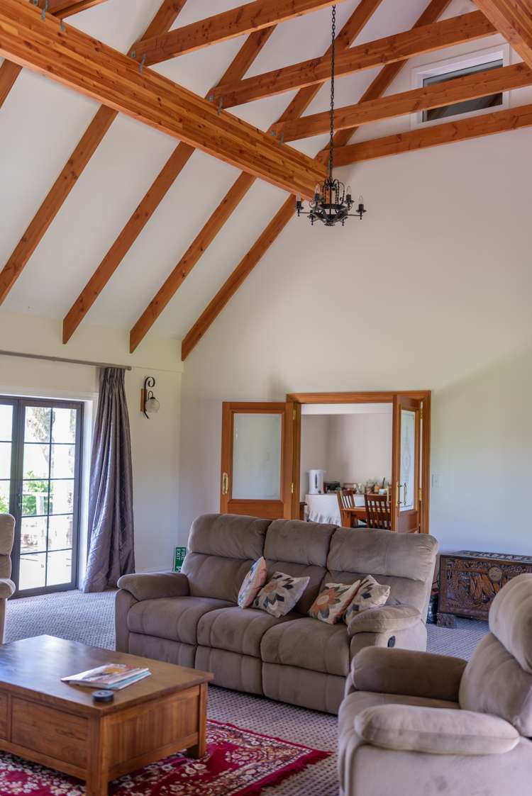 6 Whataroa Highway Harihari_16