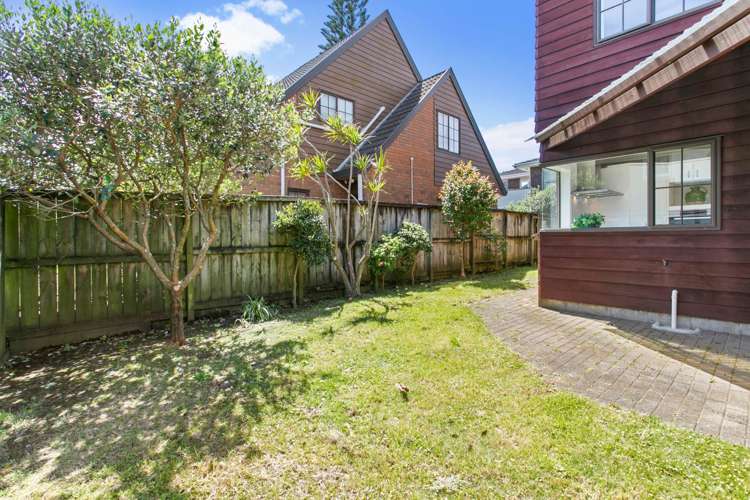 2/21 King Edward Avenue Epsom_11