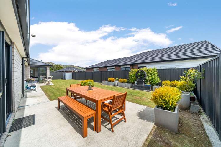 3 Te Kaeaea Crescent Wallaceville_17