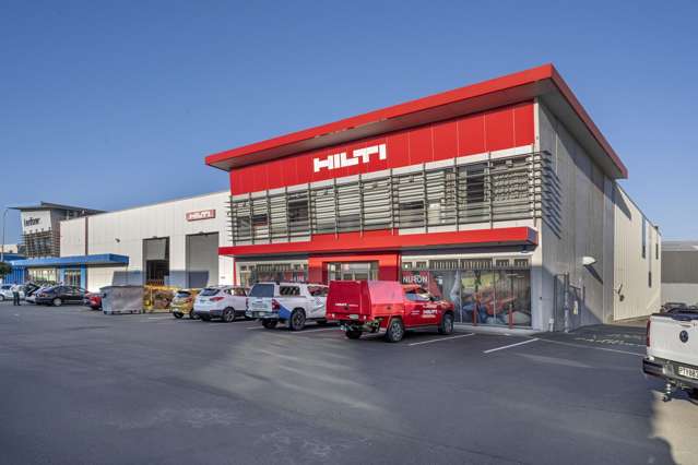 525A-525B Great South Road Penrose_1