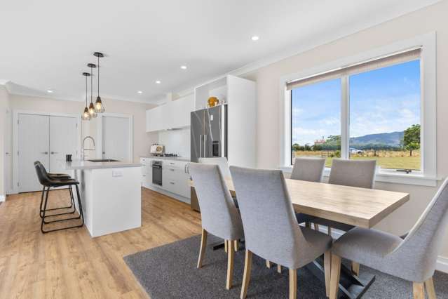 11 Leith Road Okato_1