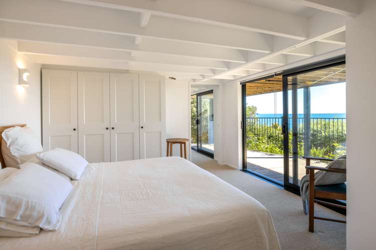 67 Queens Drive Oneroa_11