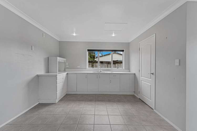 53 Sheehan Avenue Papakura_18