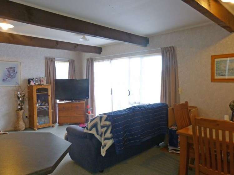 20 Corbett Place Onekawa_12