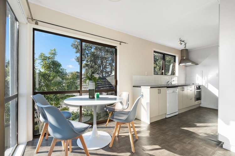 10 Rena place_3
