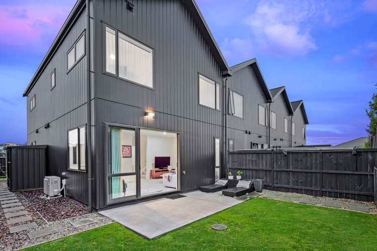 9 Koura Drive Red Beach_17