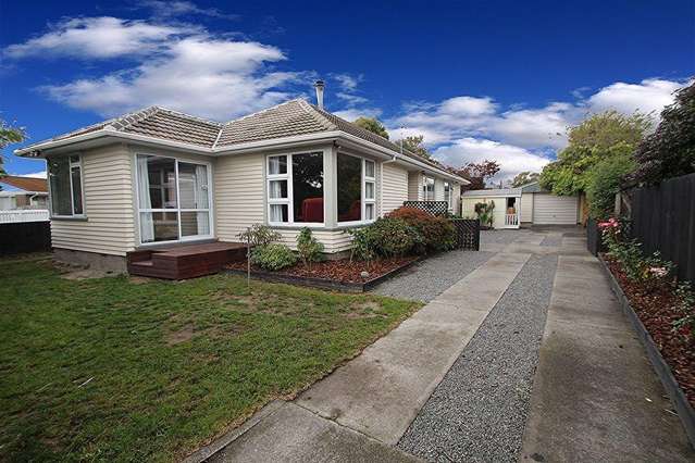 Stunning Home at 9 Mappleton Ave, Burnside - $970/week