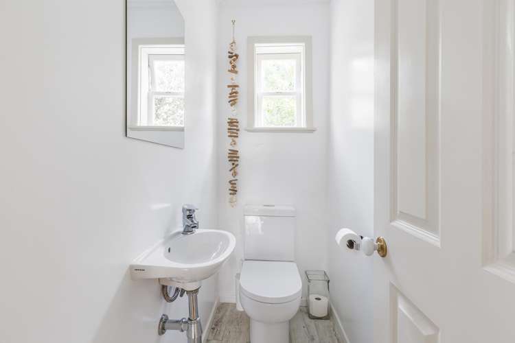 66 Eden Street Island Bay_14