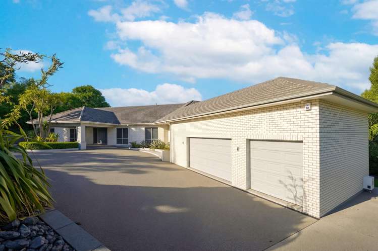 7 Burgundy Park Avenue Henderson_35