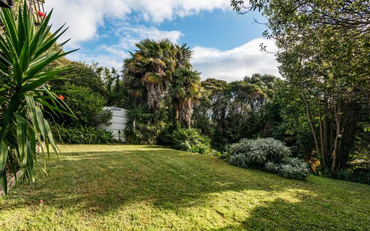 37 Alison Road Surfdale_13