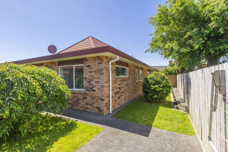 2/83 Langdale Avenue Paraparaumu_14